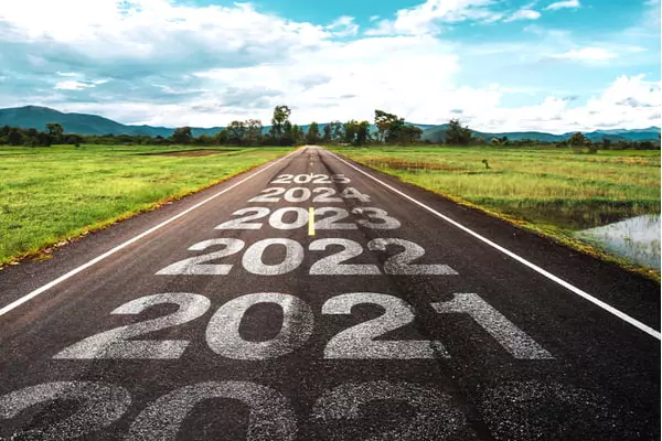 2020-2025 written on highway road